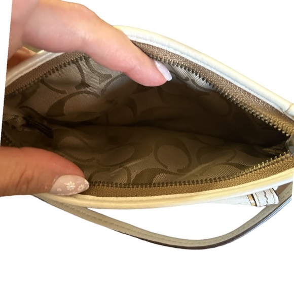 Coach Legacy Straw Leather Wristlet, White - Picture 3 of 4